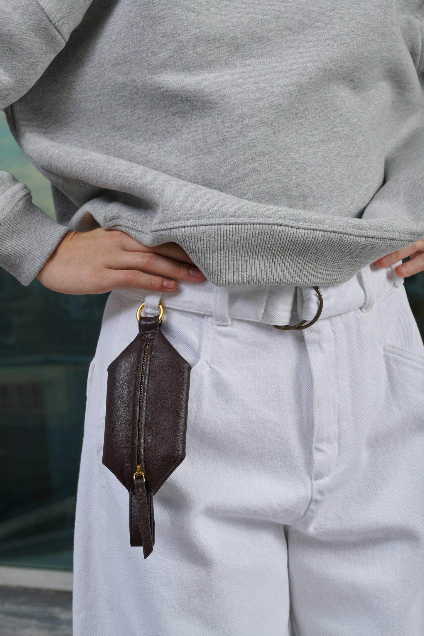 VOLAGE JEANS